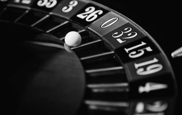 Filipino player browsing big win casino games on mobile device